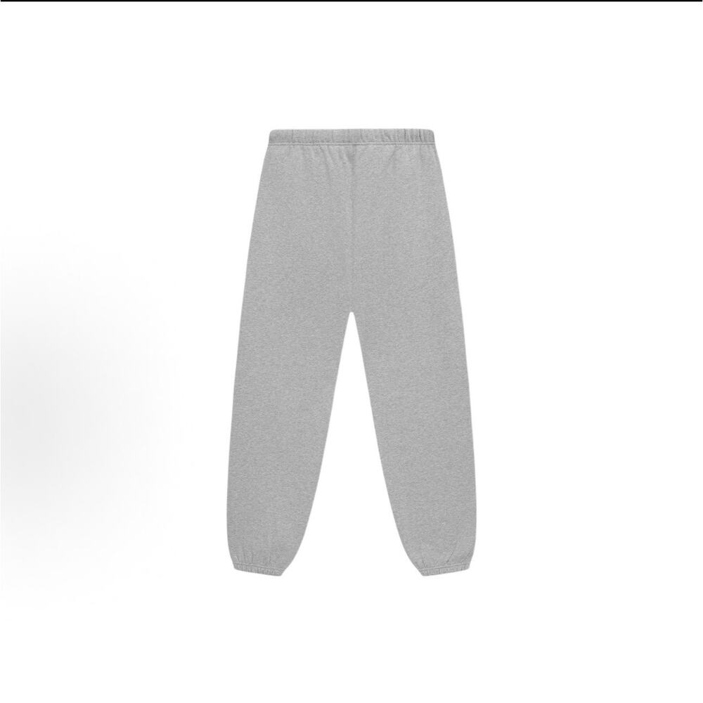 Fear of God Essentials Fleece Essential Sweatpant Gray - Picture 2 of 5
